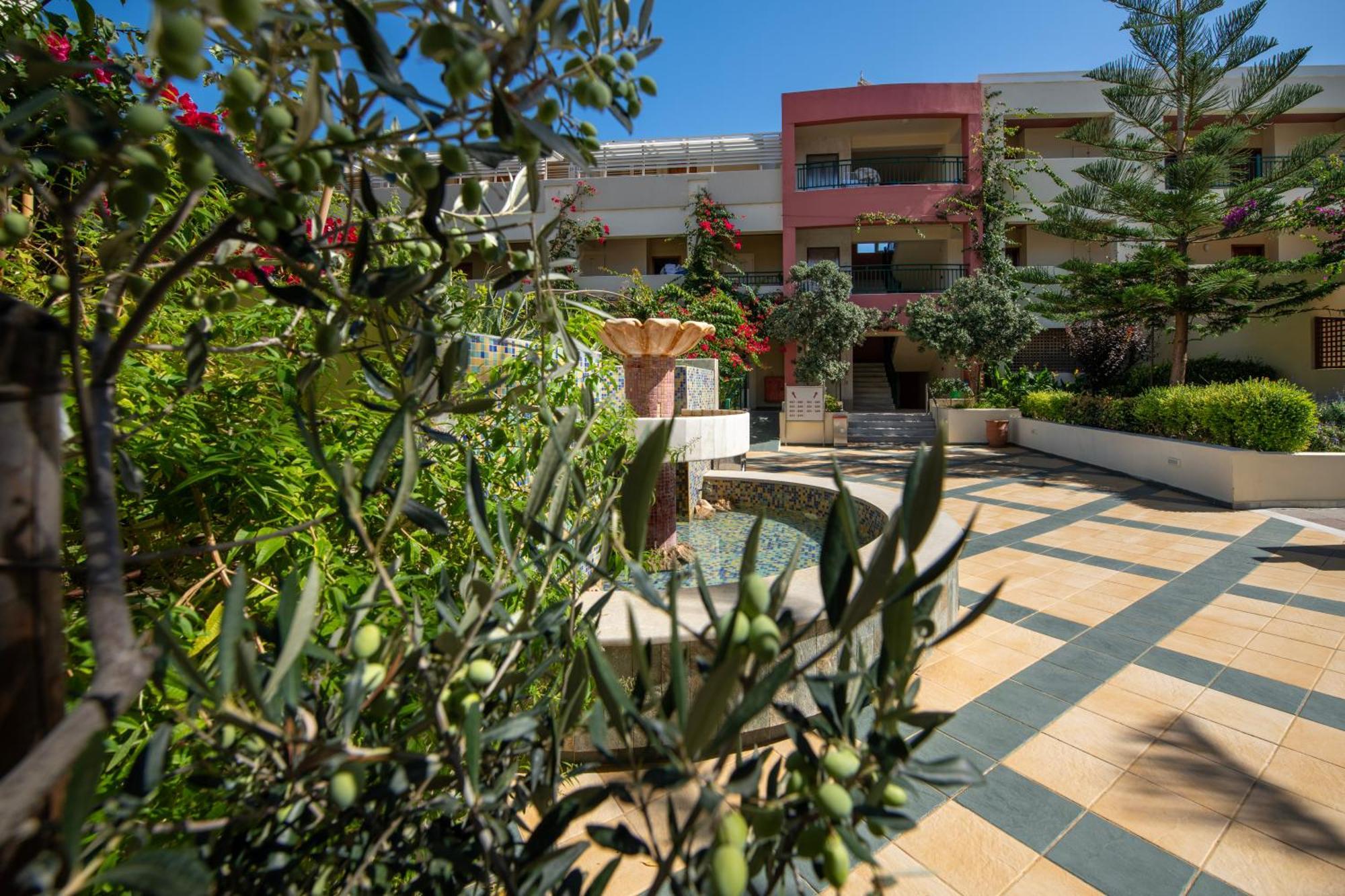 Hydramis Palace Beach Resort Georgioupoli Ngoại thất bức ảnh