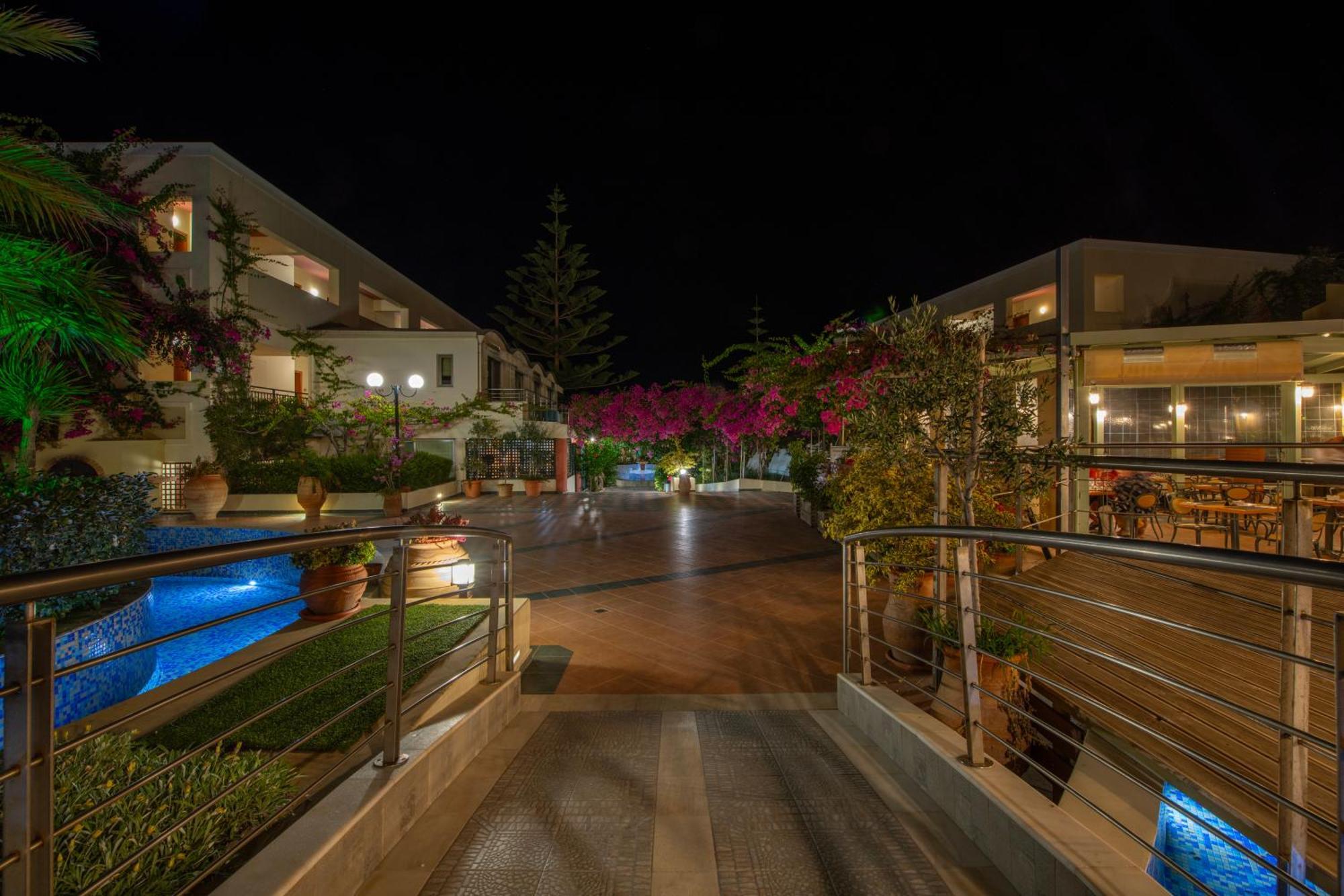 Hydramis Palace Beach Resort Georgioupoli Ngoại thất bức ảnh